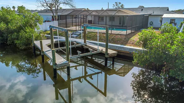 6508 SENEGAL PALM WAY, Apollo Beach, FL 33572