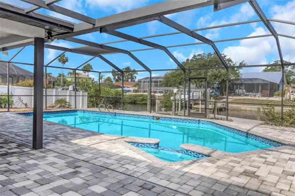 6508 SENEGAL PALM WAY, Apollo Beach, FL 33572