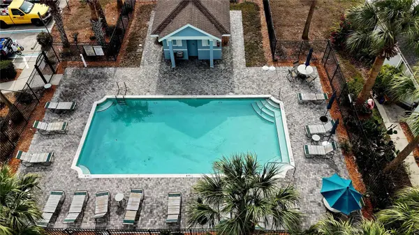 6929 SURREY HILL PL, Apollo Beach, FL 33572
