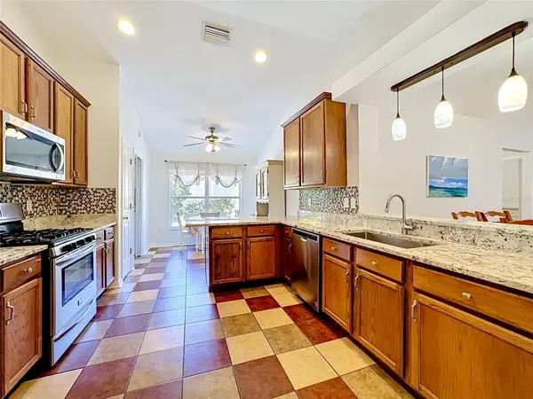 6711 SOMERSET GARDEN WAY, Apollo Beach, FL 33572