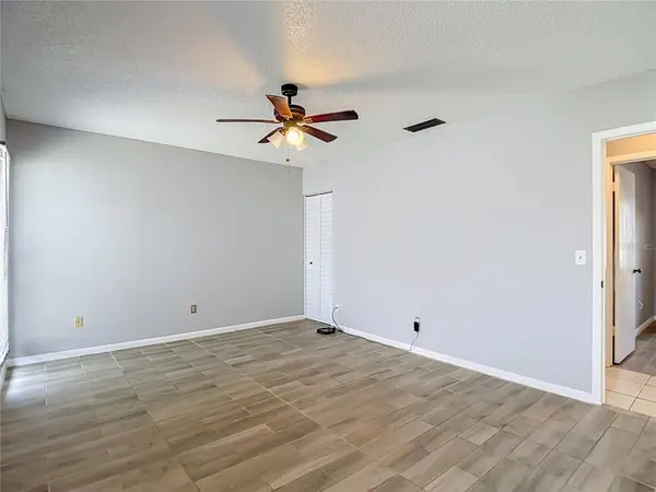 740 CALIENTE DR, Brandon, FL 33511