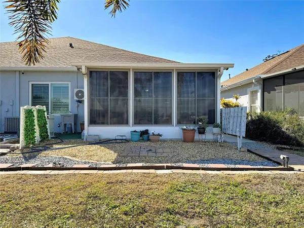 7526 SURREY PINES DR, Apollo Beach, FL 33572