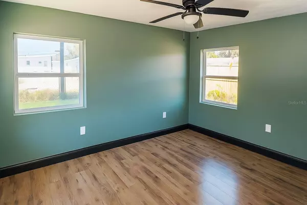 1221 E EMMA ST, Tampa, FL 33603