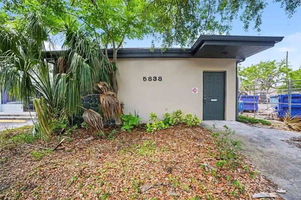 5838 MAIN ST, New Port Richey, FL 34652