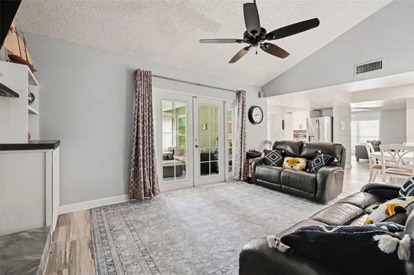 9303 ROLLING RIDGE PL, Tampa, FL 33637