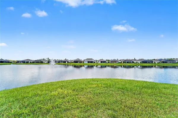 20544 SEA GLASS CIR, Land O Lakes, FL 34638