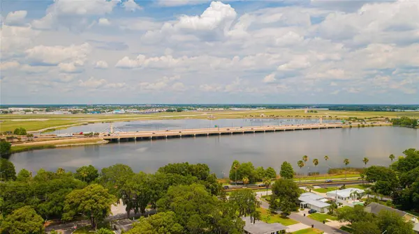 640 ROBERTA AVE, Orlando, FL 32803