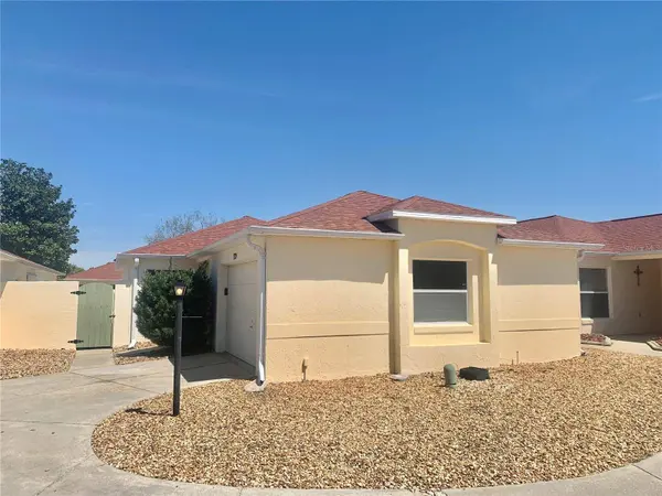 1324 BALBOA CT, Lady Lake, FL 32159