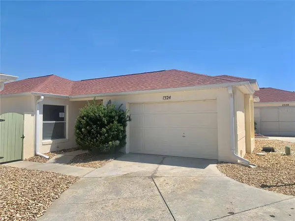 1324 BALBOA CT, Lady Lake, FL 32159