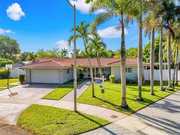 Discover 6919 Willow Lane, Miami Lakes