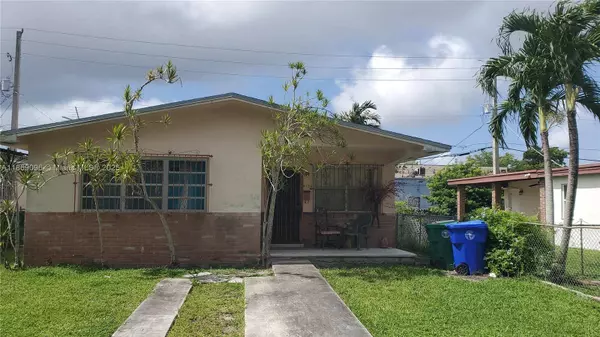 4756 SW 7th St, Miami, FL 33134