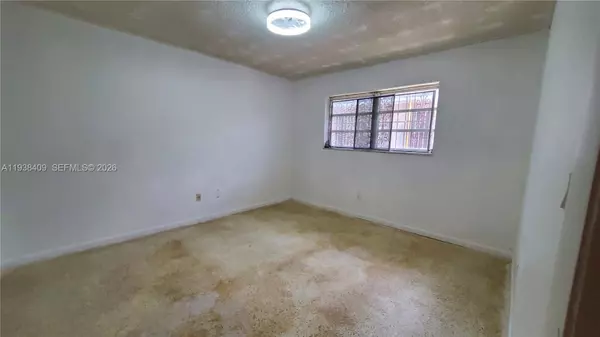 4756 SW 7th St, Miami, FL 33134