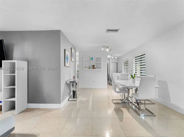 1752 NW 108th St, Miami, FL 33167