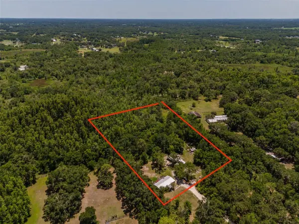 5205 BRUTON RD, Plant City, FL 33565