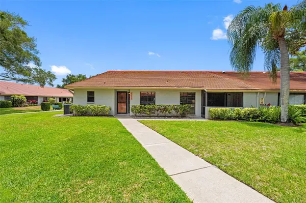 2022 ARBOR LN, Clearwater, FL 33763