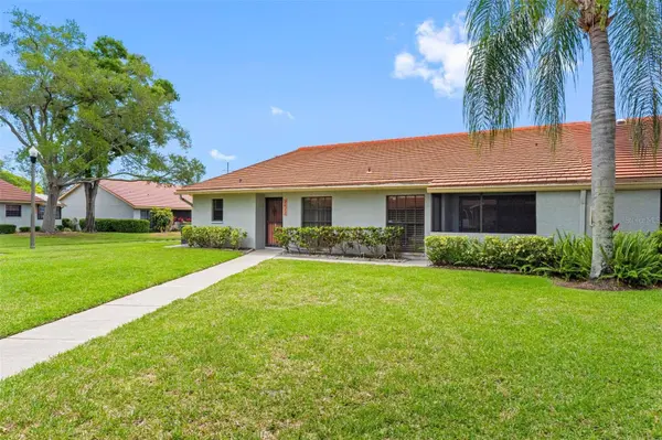 2022 ARBOR LN, Clearwater, FL 33763