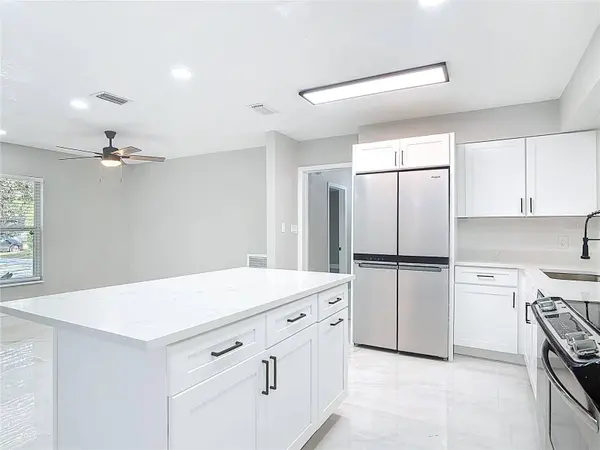 31440 PRESTWICK AVE, Sorrento, FL 32776