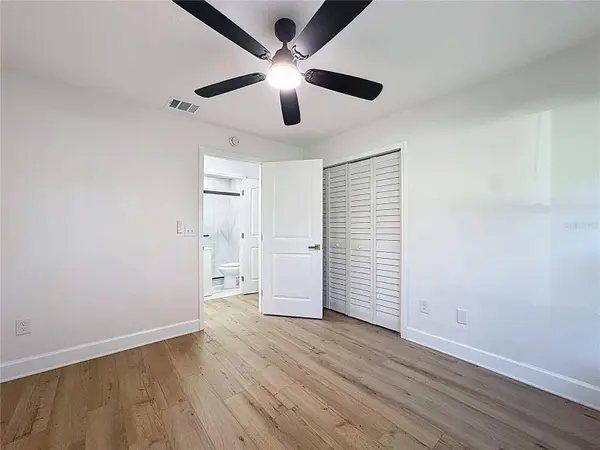 360 MISSION RD, Oviedo, FL 32765