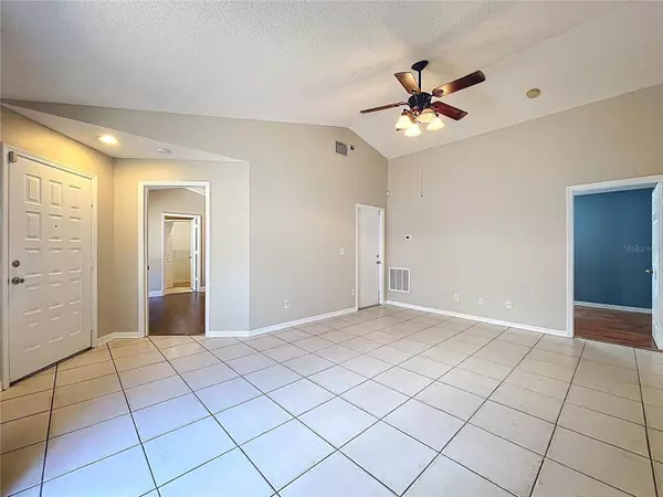 1319 DEW BLOOM RD, Valrico, FL 33594