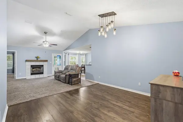 7983 Lola CIR, Navarre, FL 32566