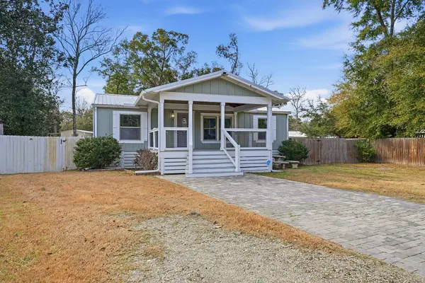 140 Palmetto AVE, Freeport, FL 32439