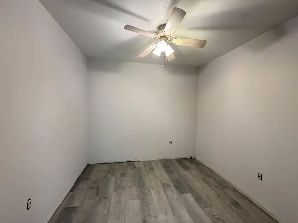 174 Aero DR, Defuniak Springs, FL 32433