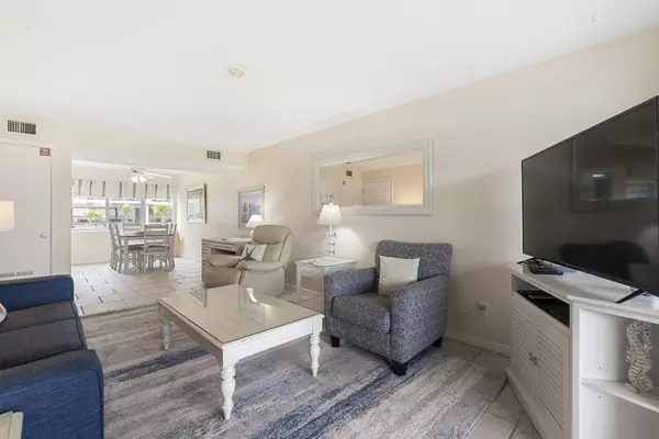 1530 SE Miracle Strip Parkway  #206D, Fort Walton Beach, FL 32548