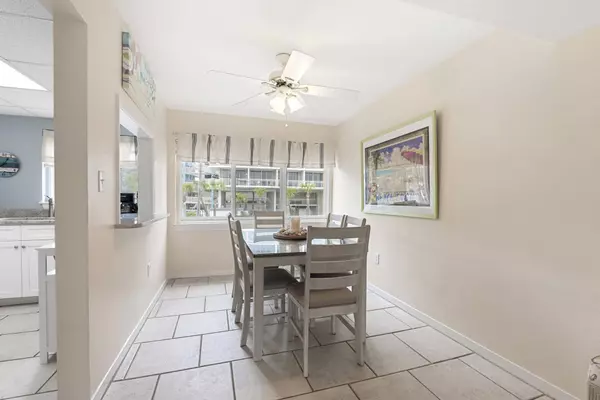 1530 SE Miracle Strip Parkway  #206D, Fort Walton Beach, FL 32548