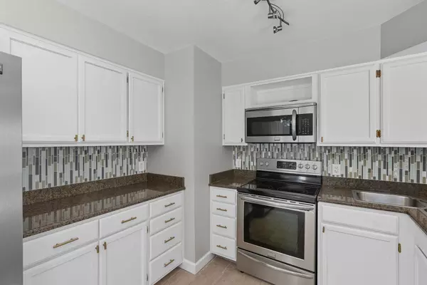 318 Sailfish Circle, Destin, FL 32541