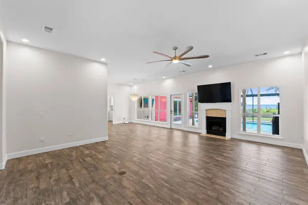 4374 W County Highway 83A, Freeport, FL 32439