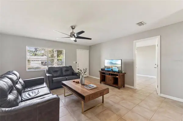 2072 BURMA RD, New Smyrna Beach, FL 32168