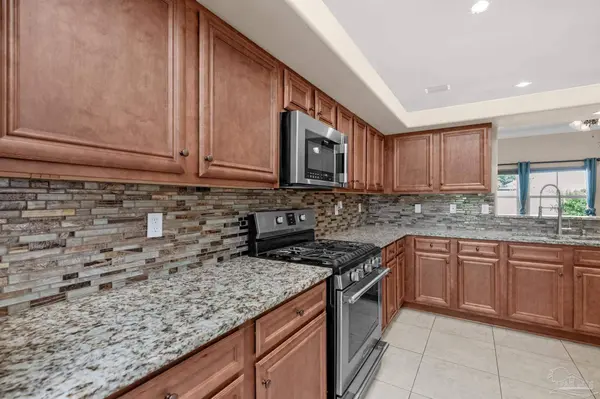 116 Wellington Rd, Ft Walton Beach, FL 32547