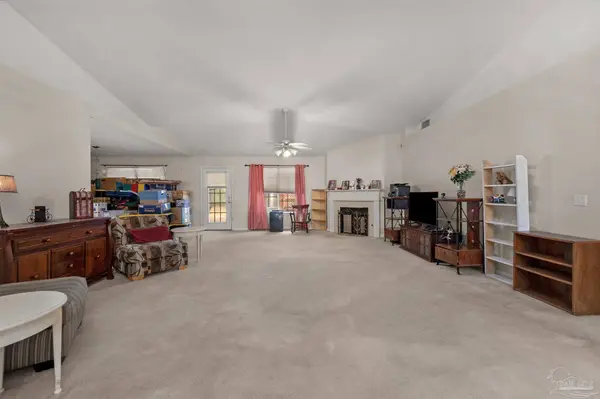 383 Riverchase Blvd, Crestview, FL 32536