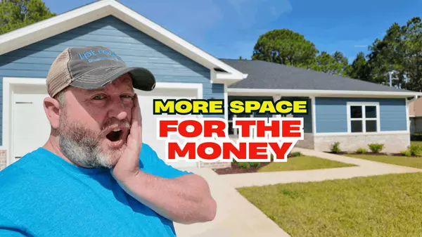 Holly by the Sea Navarre: Why Locals Choose This Over Destin (Plus a New Construction Tour + Amenities)