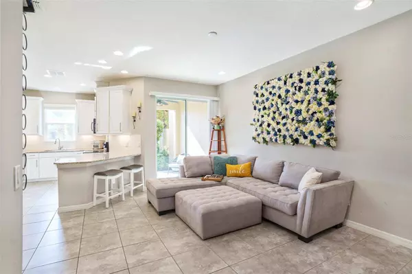 1603 VINEYARD LN, Oldsmar, FL 34677