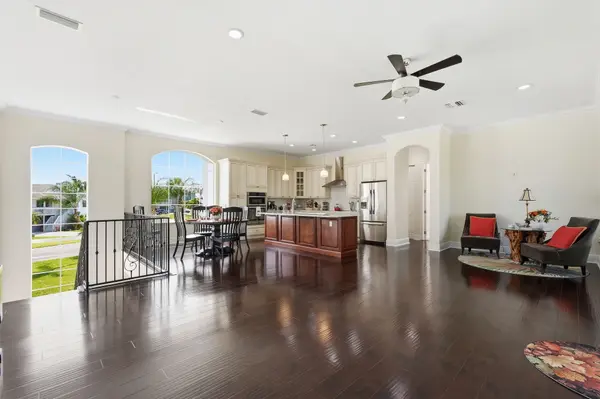4353 Dewey Dr, New Port Richey, FL 34652-3112