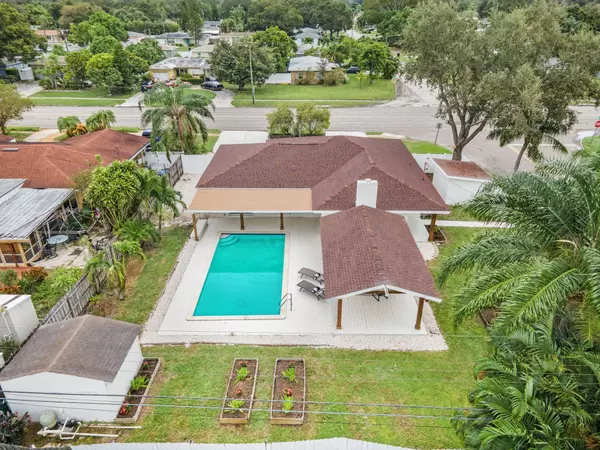 4500 22nd Ave N, St Petersburg, FL 33713-4649