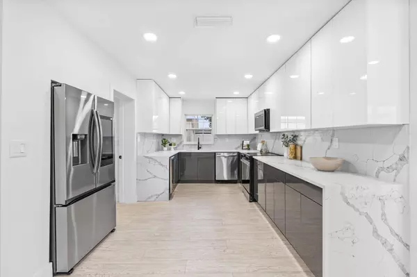 4500 22nd Ave N, St Petersburg, FL 33713-4649