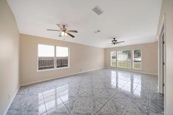 10618 Tiger Chase, San Antonio, TX 78251