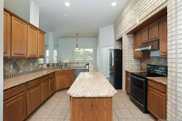 3311 Fontenay, San Antonio, TX 78251