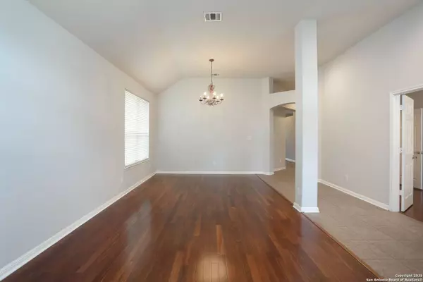 3311 Fontenay, San Antonio, TX 78251