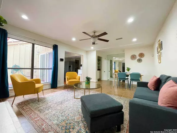 8112 Scottshill, San Antonio, TX 78209