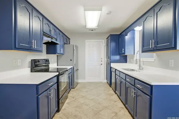 23 shadow, New Braunfels, TX 78130