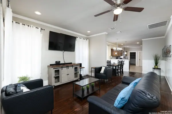 1629 W woodlawn, San Antonio, TX 78201