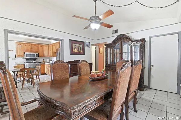 1366 W VILLARET BLVD, San Antonio, TX 78224