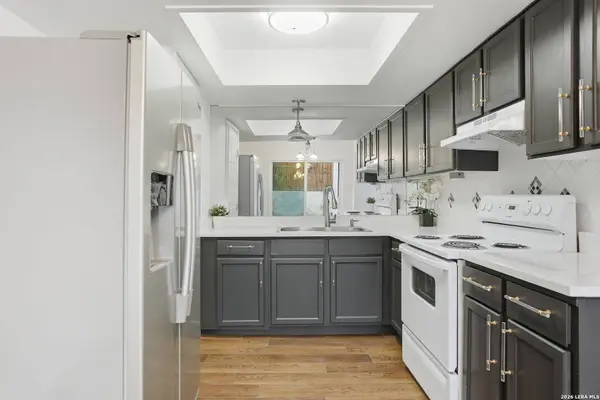 8112 Scottshill, San Antonio, TX 78209