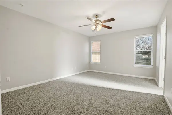 23 SHADOW CIR, New Braunfels, TX 78130