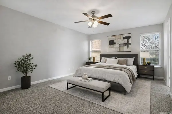 23 SHADOW CIR, New Braunfels, TX 78130