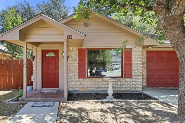 15 SHADOW CIR, New Braunfels, TX 78130