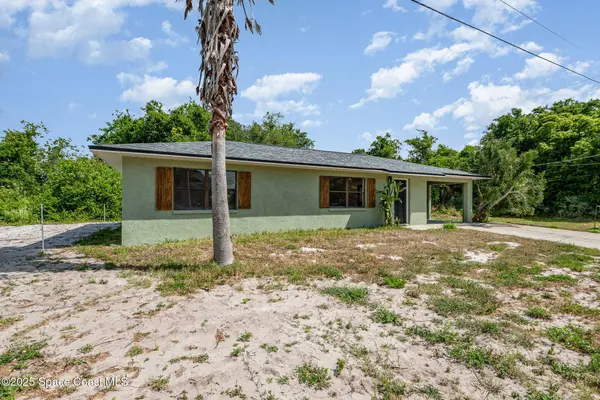 3812 Lucerne AVE, Mims, FL 32754